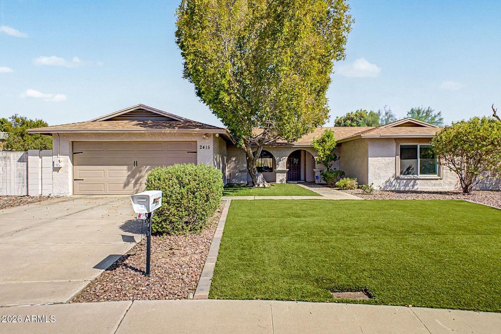 2415 W DAILEY Street, Phoenix, AZ 85023 — photo 3