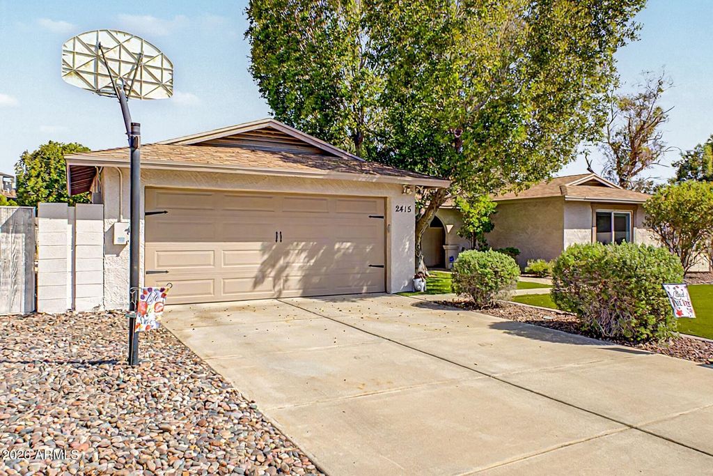 2415 W DAILEY Street, Phoenix, AZ 85023 — photo 5