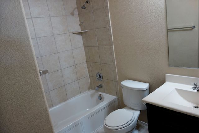 12221 Big Rock Drive, Rhome, TX 76078