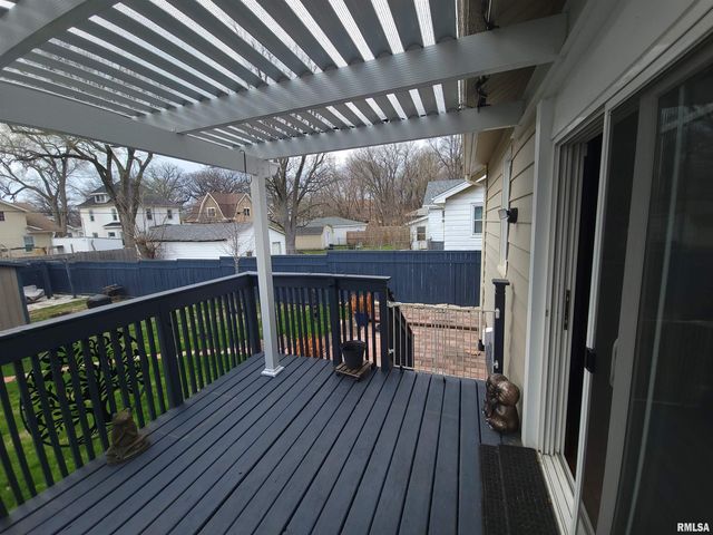 2709 N SPRINGDALE Avenue, Peoria, IL 61603