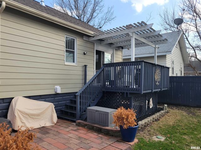 2709 N SPRINGDALE Avenue, Peoria, IL 61603