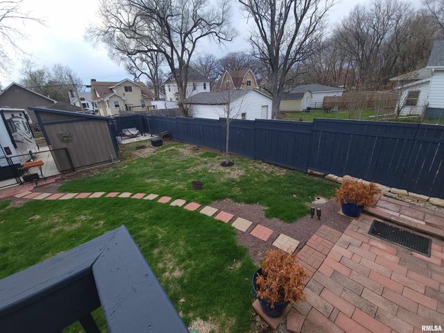 2709 N SPRINGDALE Avenue, Peoria, IL 61603