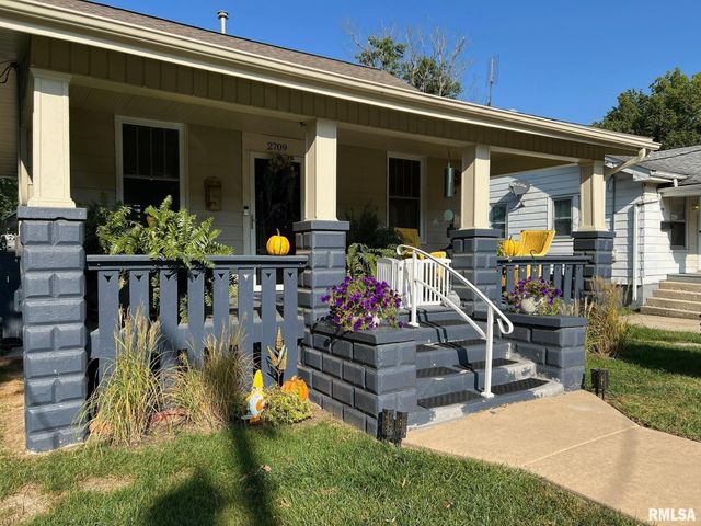 2709 N SPRINGDALE Avenue, Peoria, IL 61603