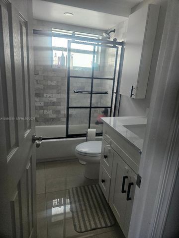 1500 S Ocean Blvd 201, Lauderdale By The Sea, FL 33062
