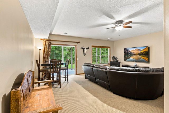 953 Firesteed Ridge, Waconia, MN 55387