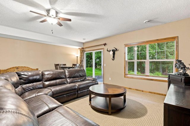 953 Firesteed Ridge, Waconia, MN 55387