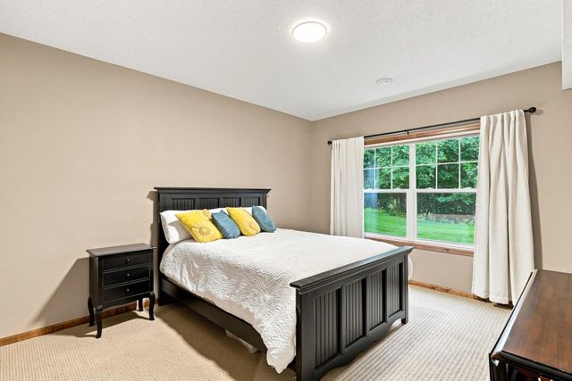 953 Firesteed Ridge, Waconia, MN 55387