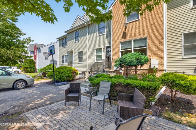 121 Forest Park Circle, Lakewood, NJ 08701