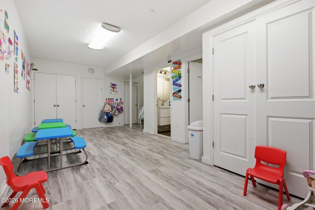 121 Forest Park Circle, Lakewood, NJ 08701