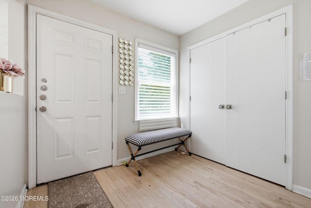 121 Forest Park Circle, Lakewood, NJ 08701