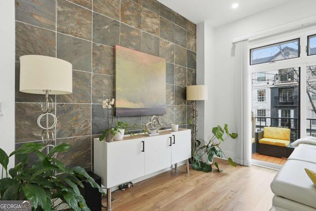 3475 Oak Valley Road NE 120, Atlanta, GA 30326