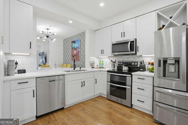 3475 Oak Valley Road NE 120, Atlanta, GA 30326