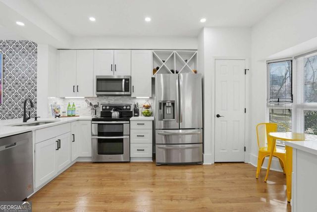 3475 Oak Valley Road NE 120, Atlanta, GA 30326