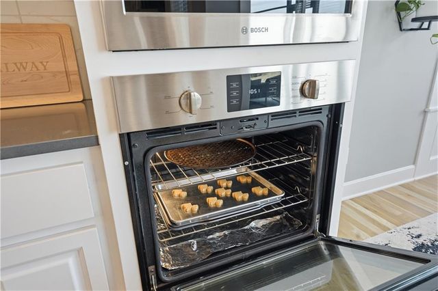 17332 Richards Street, Overland Park, KS 66221