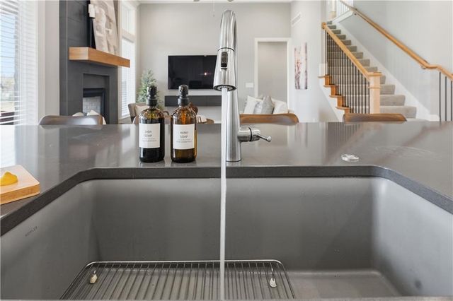 17332 Richards Street, Overland Park, KS 66221