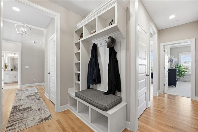 17332 Richards Street, Overland Park, KS 66221