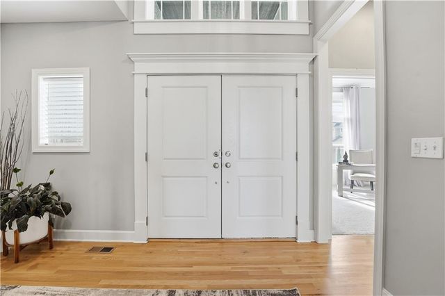 17332 Richards Street, Overland Park, KS 66221