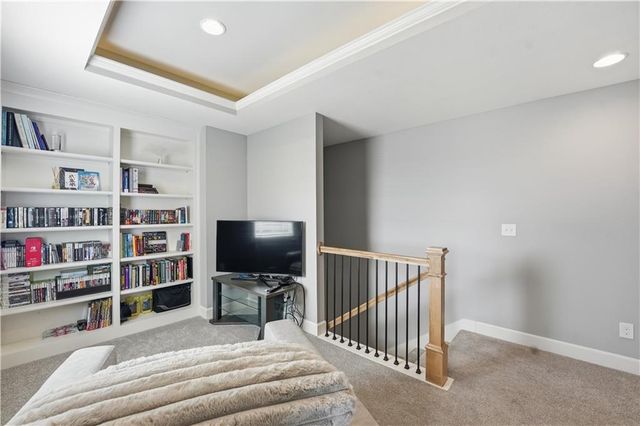 17332 Richards Street, Overland Park, KS 66221