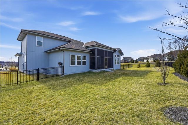 17332 Richards Street, Overland Park, KS 66221