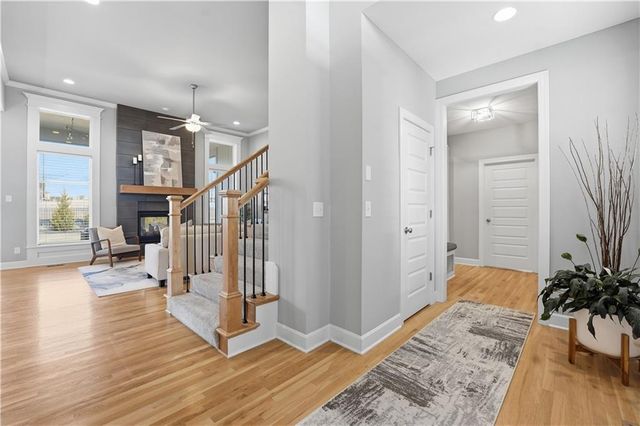 17332 Richards Street, Overland Park, KS 66221