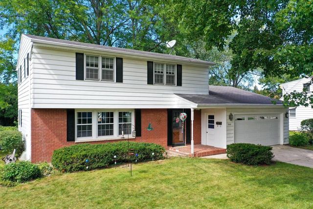 3108 S CLAY STREET, Green Bay, WI 54301