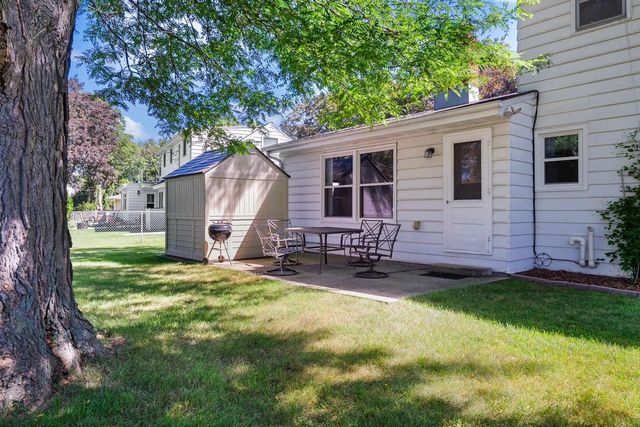 3108 S CLAY STREET, Green Bay, WI 54301