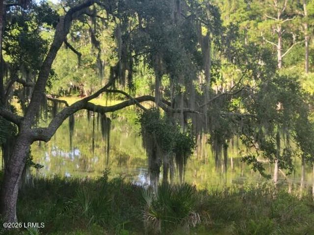 2 Chechessee Circle, Okatie, SC 29909