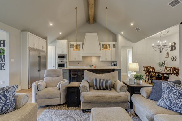 3918 137th Street, Lubbock, TX 79423