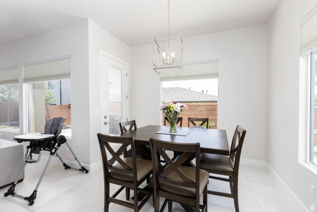 4552 S SOPHIA LN, Washington, UT 84780