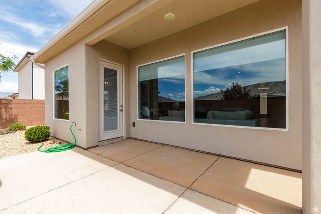 4552 S SOPHIA LN, Washington, UT 84780