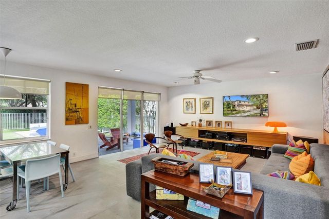 4020 Staghorn Lane, Weston, FL 33331