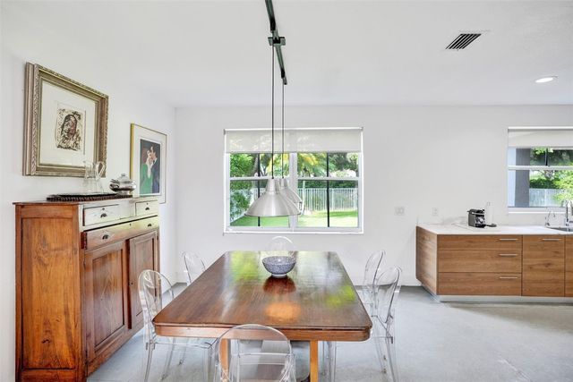 4020 Staghorn Lane, Weston, FL 33331