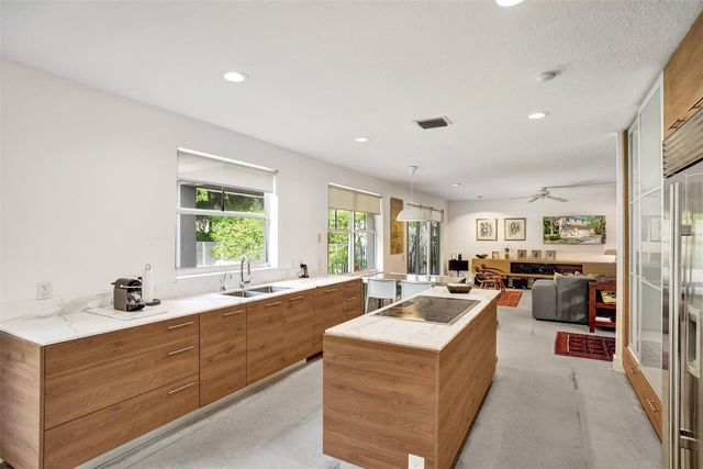 4020 Staghorn Lane, Weston, FL 33331