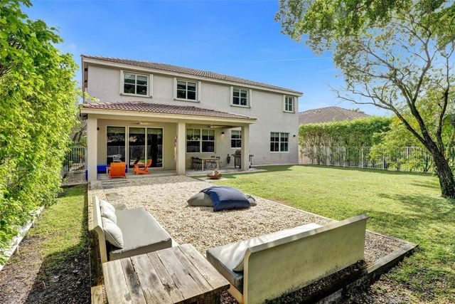 4020 Staghorn Lane, Weston, FL 33331