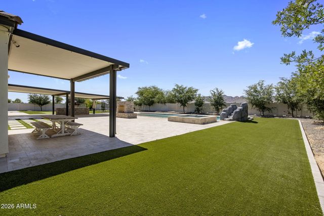19477 E COUNTRY MEADOWS Drive, Queen Creek, AZ 85142