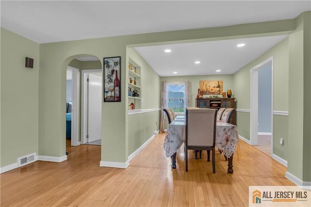 267 Friendship Road, South Brunswick, NJ 08512