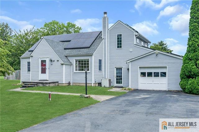 267 Friendship Road, South Brunswick, NJ 08512