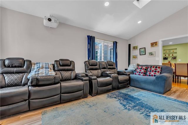 267 Friendship Road, South Brunswick, NJ 08512