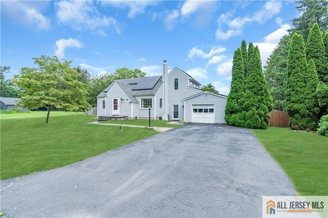 267 Friendship Road, South Brunswick, NJ 08512