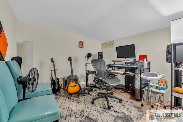 267 Friendship Road, South Brunswick, NJ 08512