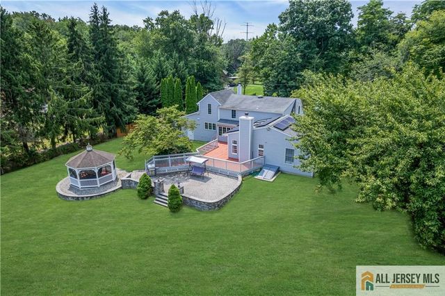 267 Friendship Road, South Brunswick, NJ 08512