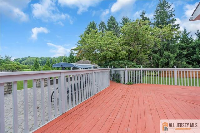 267 Friendship Road, South Brunswick, NJ 08512