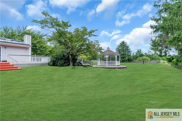 267 Friendship Road, South Brunswick, NJ 08512