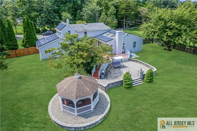 267 Friendship Road, South Brunswick, NJ 08512