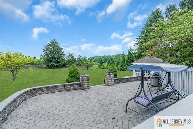 267 Friendship Road, South Brunswick, NJ 08512