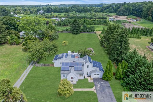 267 Friendship Road, South Brunswick, NJ 08512