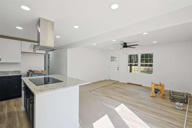 396 Price Road, Rome, GA 30161