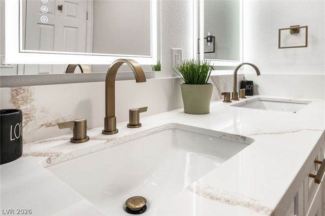 1118 Chapman Drive, Las Vegas, NV 89104