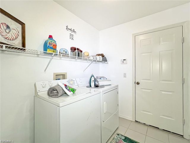 7631 Woodland Bend CIR, Fort Myers, FL 33912