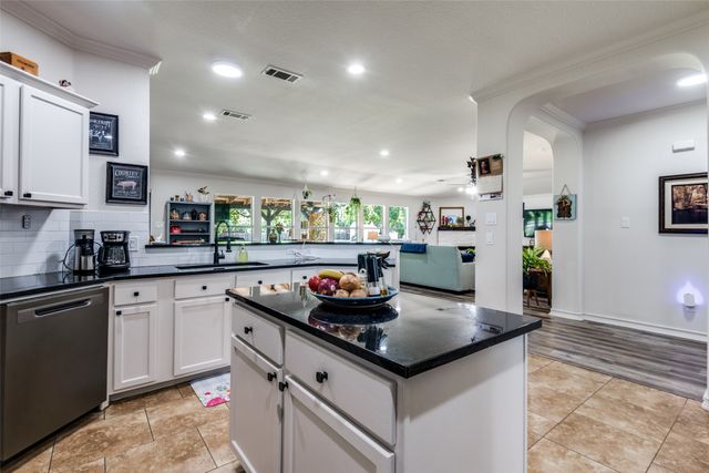 102 Packer Drive, Fate, TX 75189